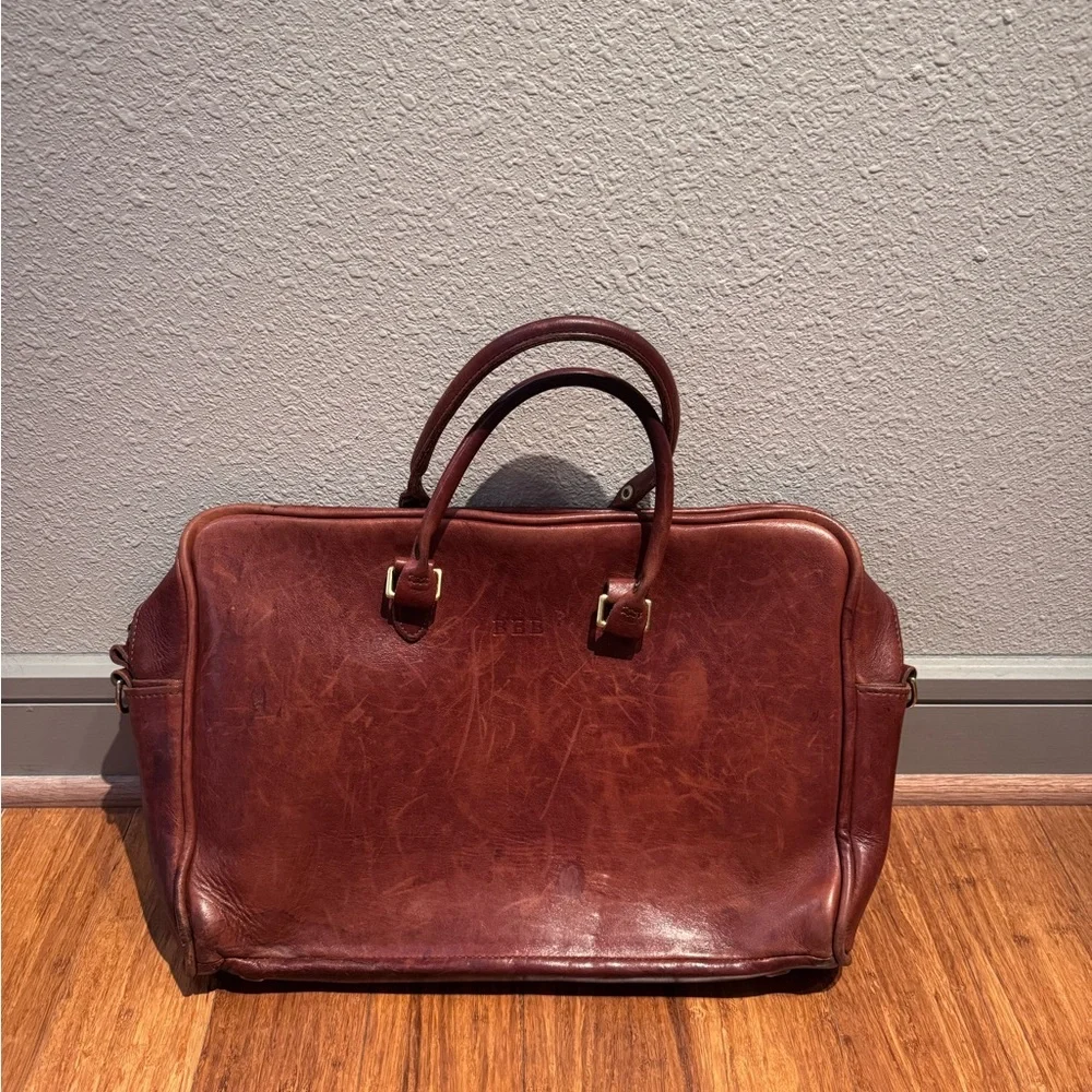 J.W. Hulme Co. Elegant Brown Leather Men's Briefcase
